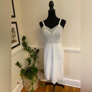 Vintage white Lingerie SLIP Dress 50s lace with rose scallop edge detail size 34